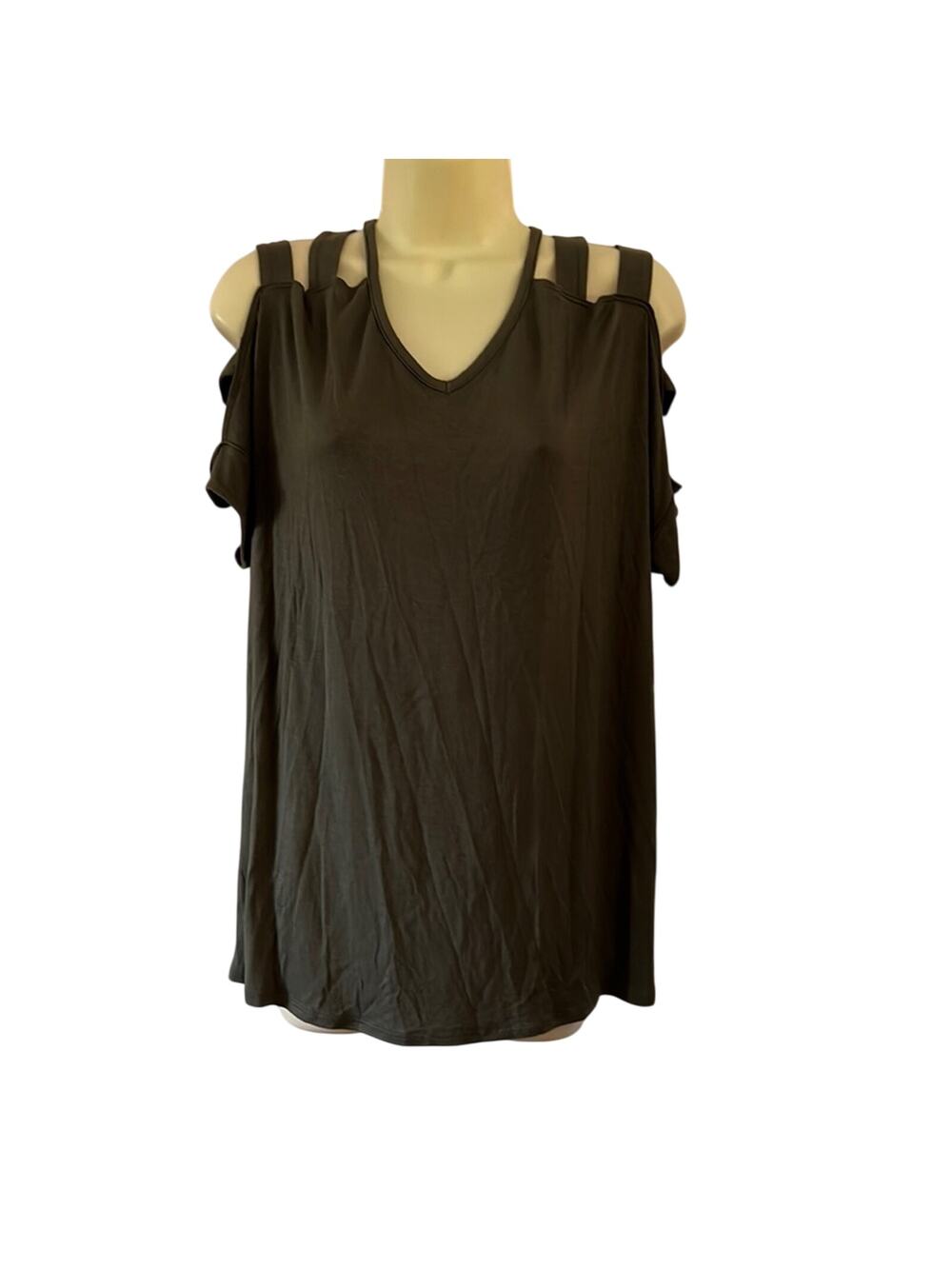 The Cozy Tee Hippie Rose Olive Green Cold Shoulder Knit Top Woman Size Large